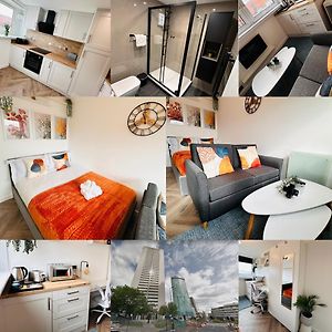 R2 - Private Room In Modern Shared Apartment, Each With Kitchenette, Central Birmingham